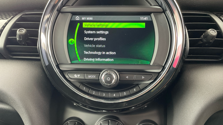 MINI Hatchback 2.0 Cooper S Sport II 3dr Petrol Hatchback